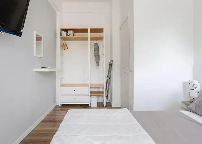 Appartamento Domusmt481 - Metro 300m - Colosseo 15min - Parcheggio Gratuito
